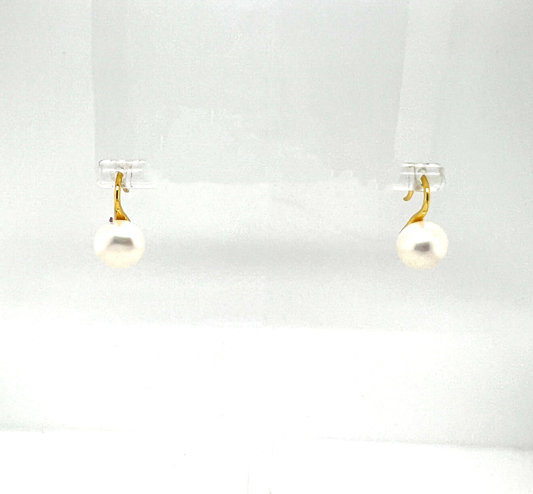 Pearl Teardrop Gold Earrings