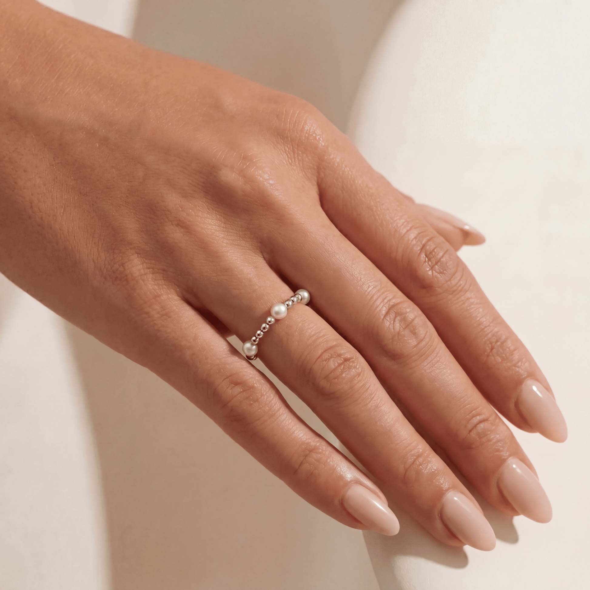Bara Pearl Beaded Stretchy Ring - Bara Boheme