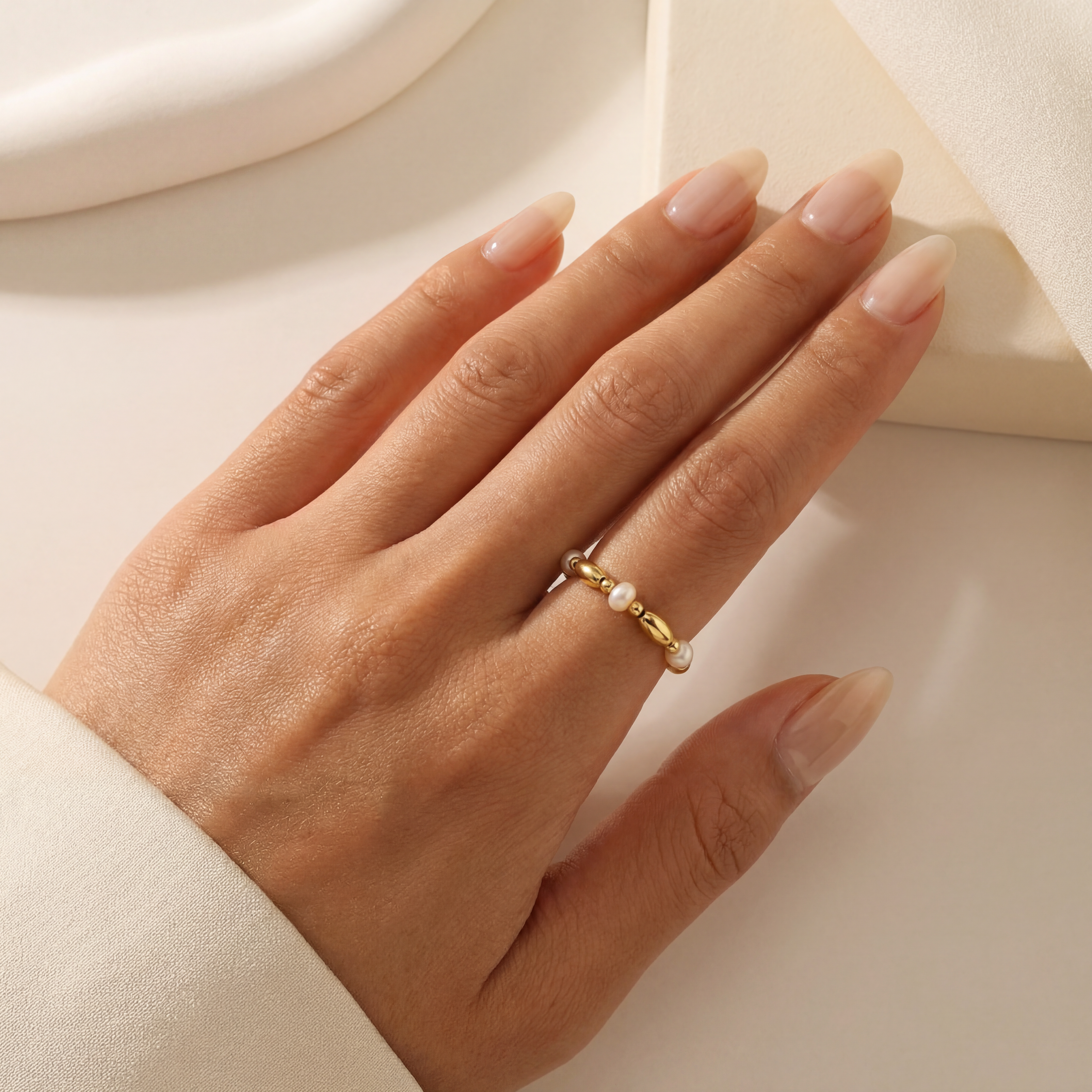 Terri | Beaded Stretchy Ring with Pearls